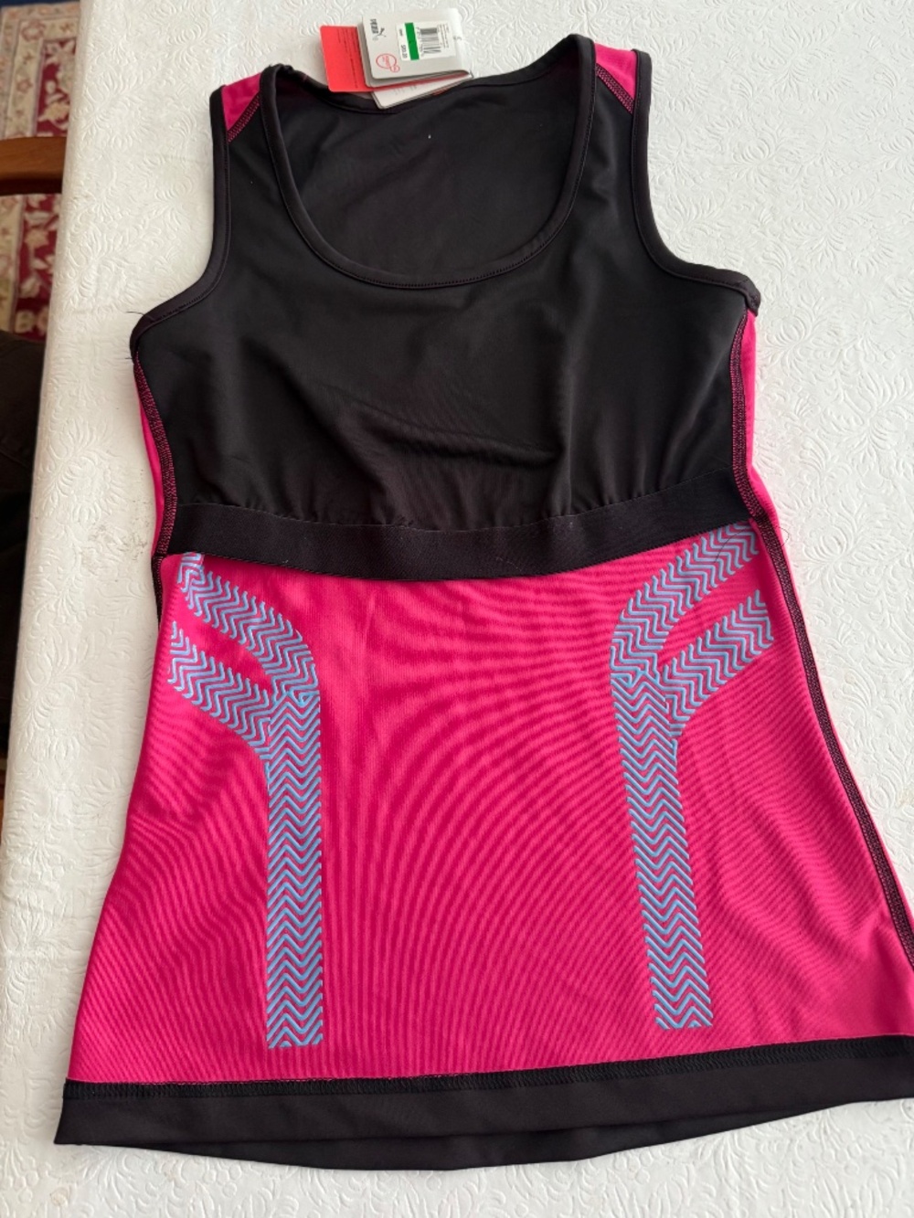 Puma Womens ACTV Fitness Tank Top size L NWT - Picture 7 of 7